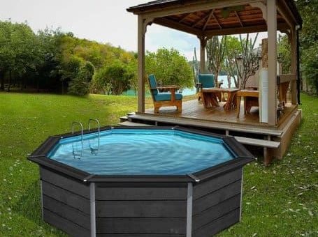 ¿Puedo tener un jardín con piscina decorado con plantas?